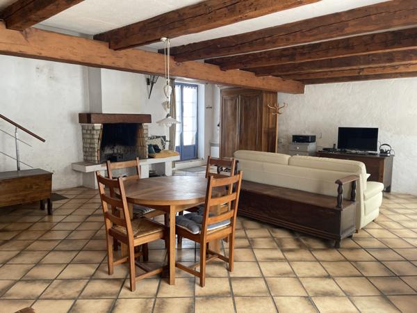 Maison  4 pièce(s)  3 chambre(s)  112 m²