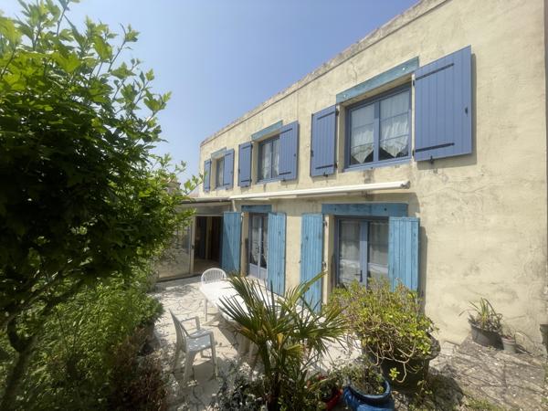 Maison  4 pièce(s)  3 chambre(s)  112 m²