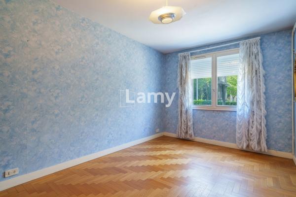 Appartement + parking + annexe