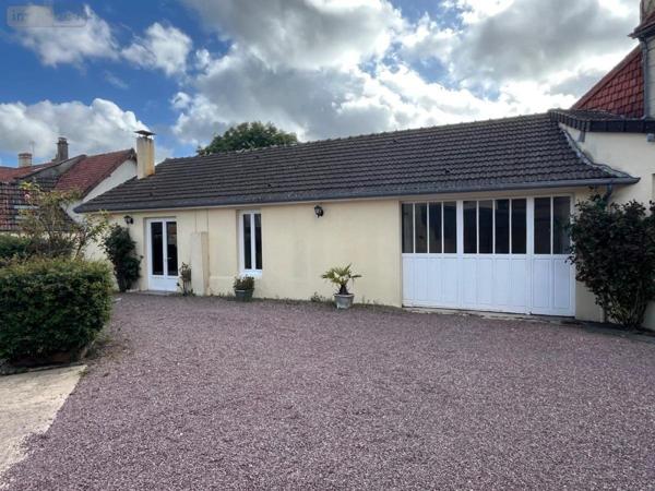 Maison à vendre à Carentan-les-Marais dans la Manche (50500), ref : 50110-711