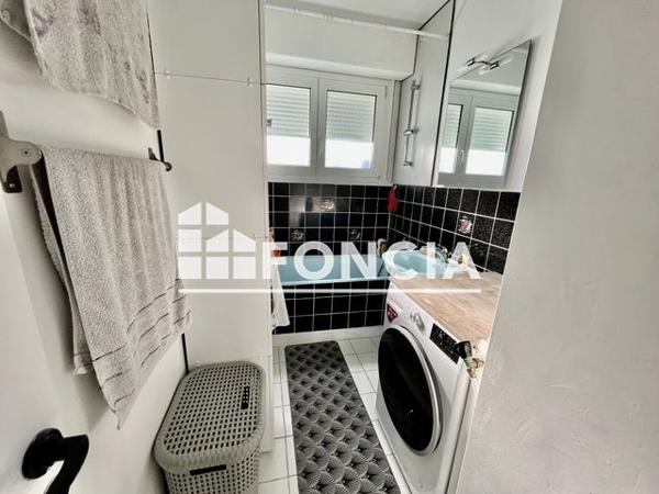 À vendre Appartement 5 pièces 83.86 m² - Saint-benoît 86280