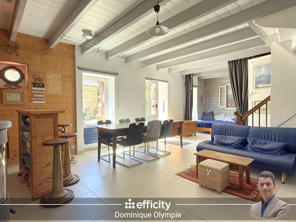 Maison
         3 pièces
        - 75 m² 292 000 € *