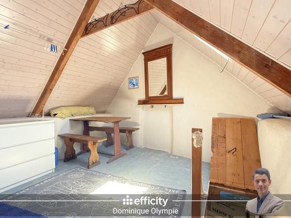 Maison
         3 pièces
        - 75 m² 292 000 € *