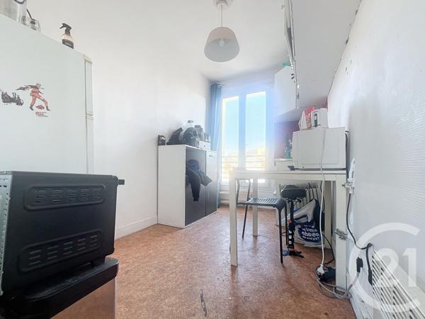 Appartement Studio à vendre  1 pièce - 25,86 m2 LE KREMLIN BICETRE - 94