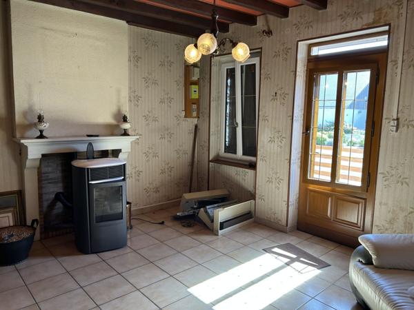 Vente Maison63 m² - 4 Pièces - BANNEGON (18210)