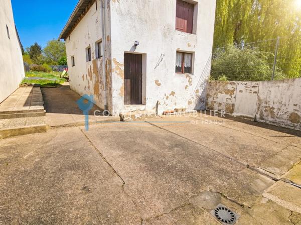Maison
                                                                                                                                                                                                                                                                                                                        5 pièce(s)                                                                                                                                                                                                          3 chambre(s)                                                                                                                                                                                                          122  m²