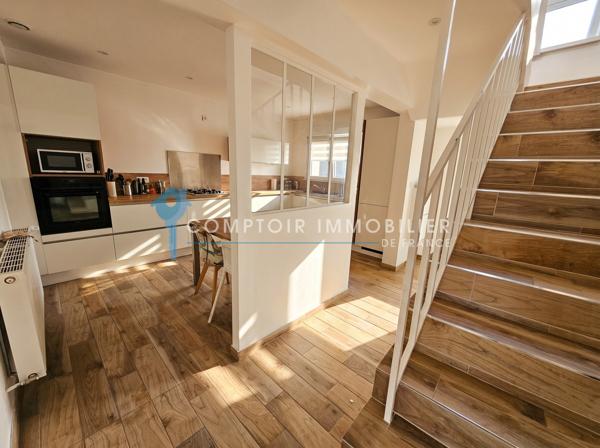 Maison
                                                                                                                                                                                                                                                                                                                        5 pièce(s)                                                                                                                                                                                                          3 chambre(s)                                                                                                                                                                                                          122  m²