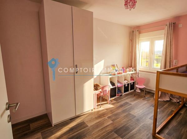 Maison
                                                                                                                                                                                                                                                                                                                        5 pièce(s)                                                                                                                                                                                                          3 chambre(s)                                                                                                                                                                                                          122  m²