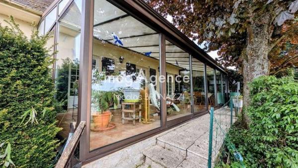 Maison à VIMOUTIERS, 61120 - 7 pièces 155m²