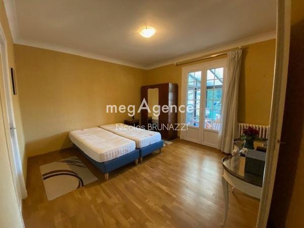 Maison à VIMOUTIERS, 61120 - 7 pièces 155m²