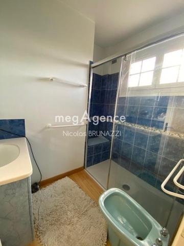 Maison à VIMOUTIERS, 61120 - 7 pièces 155m²