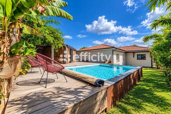 Maison
         5 pièces
        - 143 m² 509 600 € *