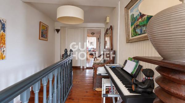 Maison à vendre de 8 pièces de 222.1 m²