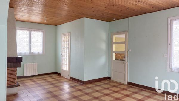 Maison à vendre 4 pièces 76 m² Morannes sur Sarthe-Daumeray