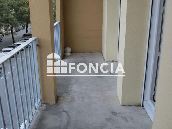 Location Appartement 3 pièces 54.77 m² - 3 SQUARE DE LA VISITATION Valence 26000