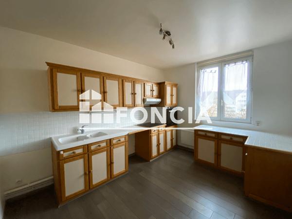 Location Appartement 5 pièces 108.85 m² - 6 A 12 AVENUE G.CORNEAU Charleville-mezieres 08000