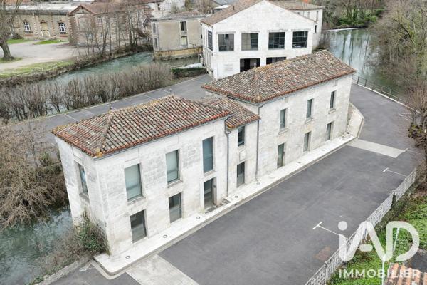 Murs commerciaux  à vendre 200 m² Gond-Pontouvre