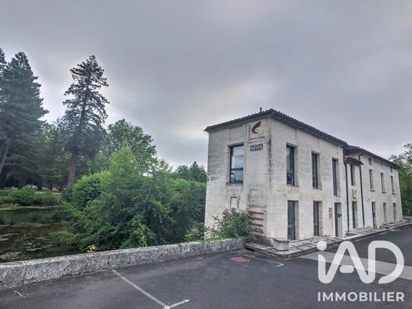 Murs commerciaux  à vendre 200 m² Gond-Pontouvre