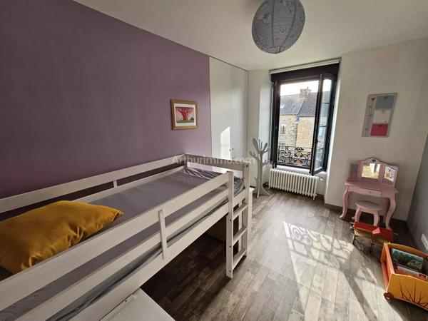 Vente Maison 9 pièces 225 m2 à Guingamp