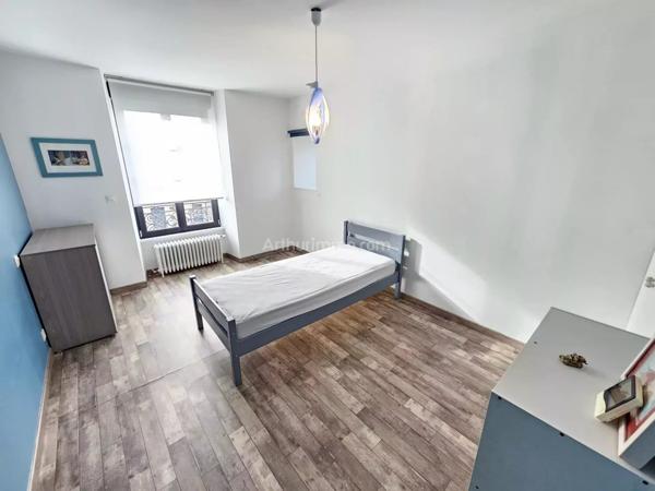 Vente Maison 9 pièces 225 m2 à Guingamp