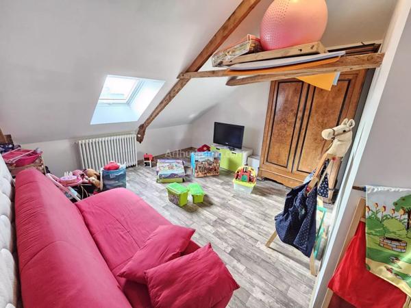 Vente Maison 9 pièces 225 m2 à Guingamp