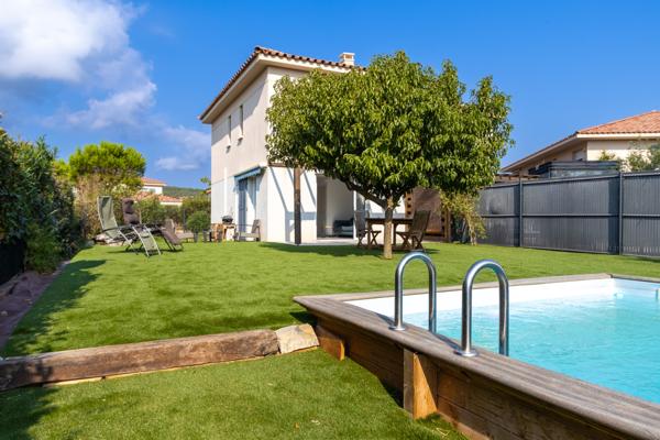 Agréable maison dans domaine sécurisé