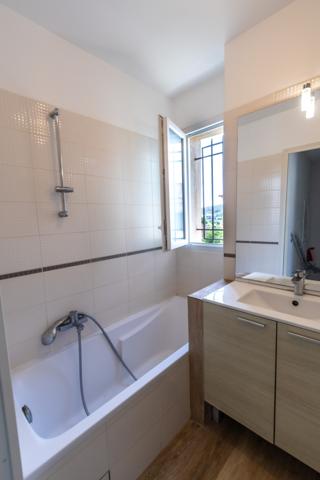 Agréable maison dans domaine sécurisé