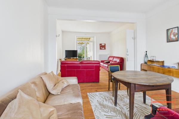 MAISON 4 CHAMBRES AU COEUR DU VILLAGE AVEC JARDIN