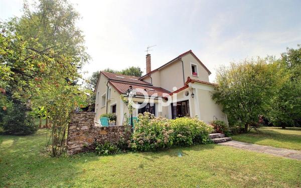 Maison à vendre    7 pièces • 239 m2 Grigny