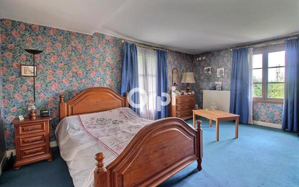 Maison à vendre    7 pièces • 239 m2 Grigny