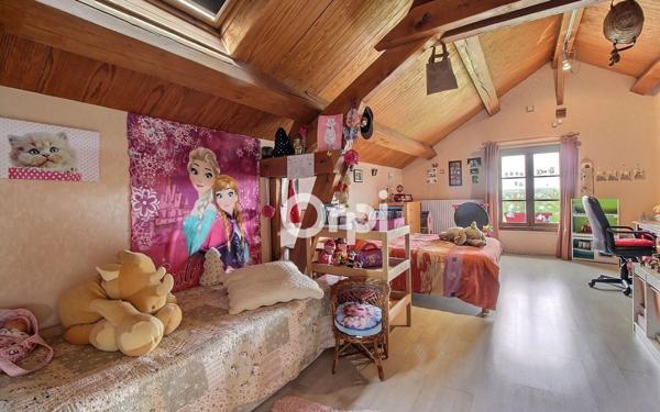 Maison à vendre    7 pièces • 239 m2 Grigny