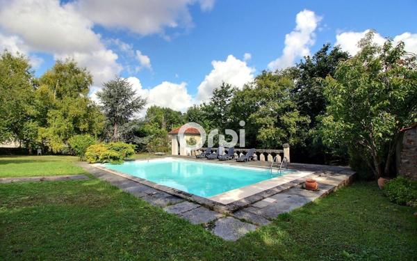 Maison à vendre    7 pièces • 239 m2 Grigny