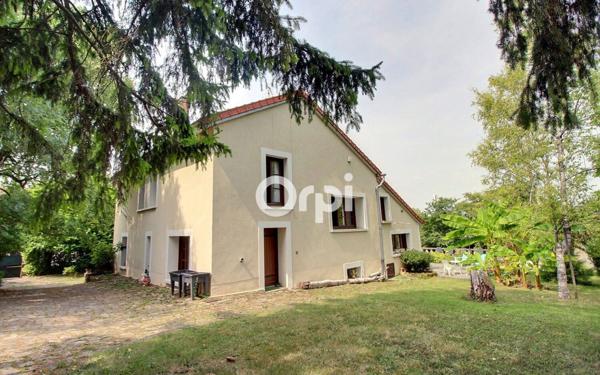 Maison à vendre    7 pièces • 239 m2 Grigny