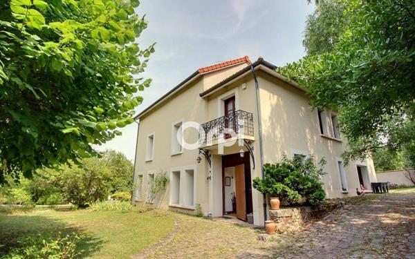 Maison à vendre    7 pièces • 239 m2 Grigny