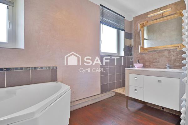 Individuelle de plain pied sur sous sol, 11 ares