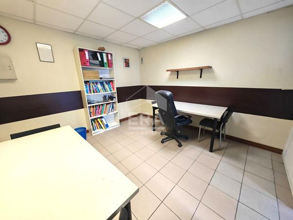 Bureaux / Local commercial à vendre à Marseille - 13004
