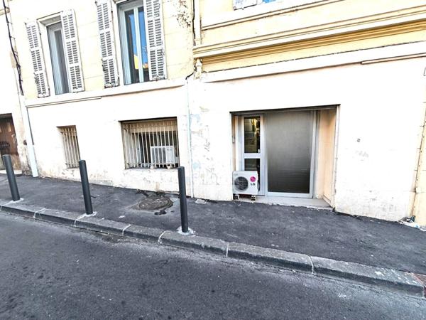 Bureaux / Local commercial à vendre à Marseille - 13004