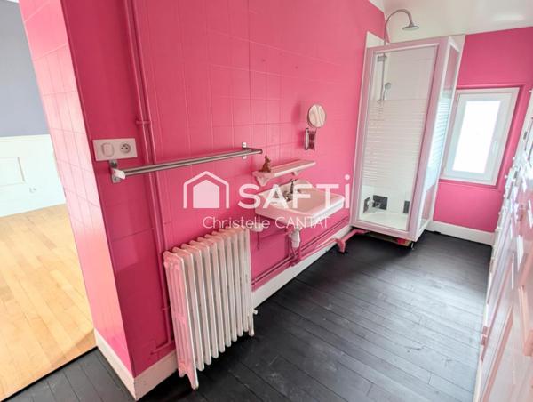 Maison 180 m², 4 chambres, garage terrain clos.