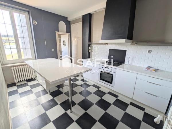 Maison 180 m², 4 chambres, garage terrain clos.