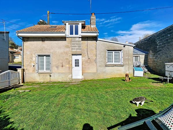 Maison Doue En Anjou 3 pièce(s)