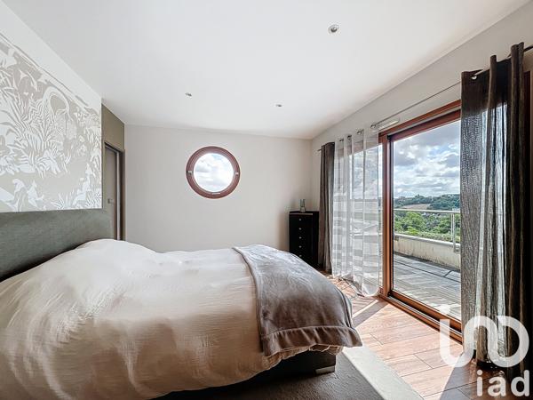 Maison à vendre 8 pièces 215 m² Laval