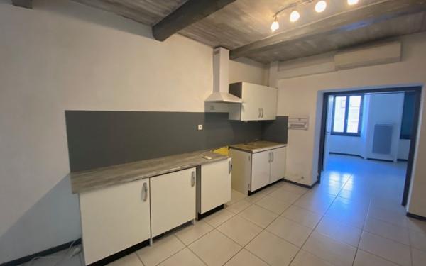 Maison à vendre    5 pièces •  Joyeuse