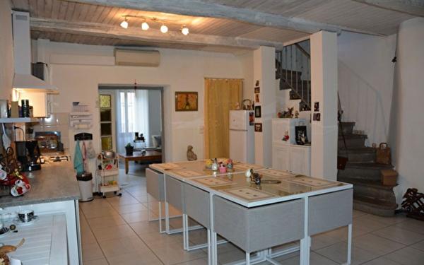 Maison à vendre    5 pièces •  Joyeuse