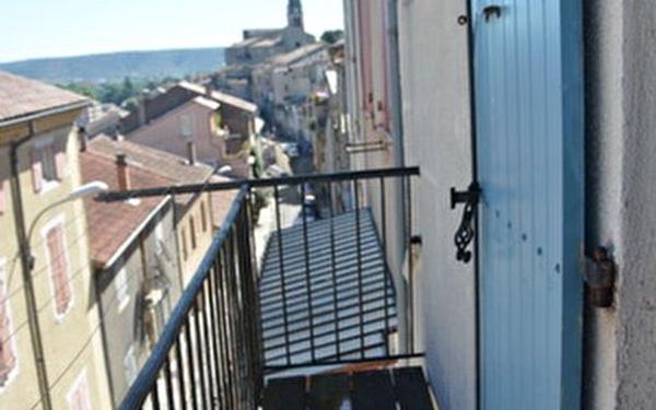 Maison à vendre    5 pièces •  Joyeuse