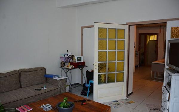 Maison à vendre    5 pièces •  Joyeuse