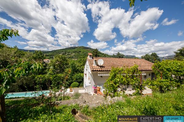 Châteauneuf-Grasse (06740) MAISON (5P) 112m2 - PISCINE - TERRAIN 2200m2