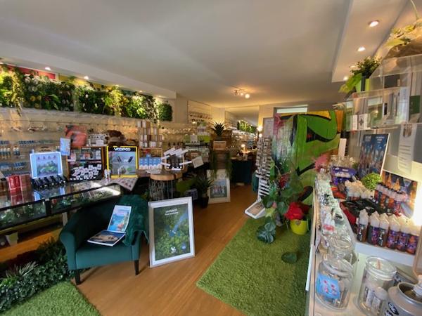 Roncq (59223) Immeuble Local commercial + appartement F5 en duplex