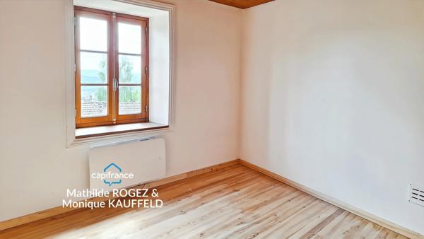 Maison 87 m² rénovée avec terrasse et jardin à Olmet