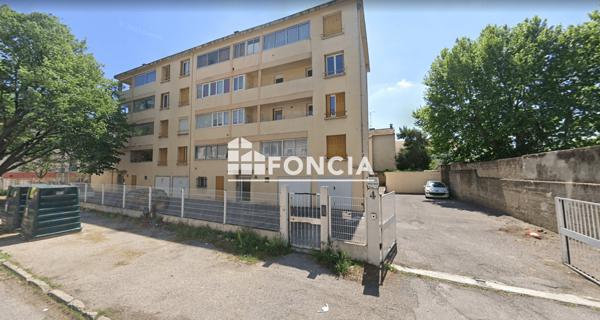À vendre Parking 15 m² - Avignon 84000