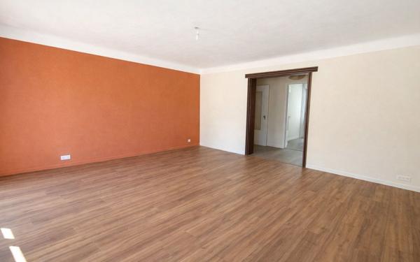 Appartement à vendre    4 pièces •  Rodez